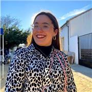 Estudiante de finanzas y contabilidad, ofrece clases a niños de primaria y secundaria